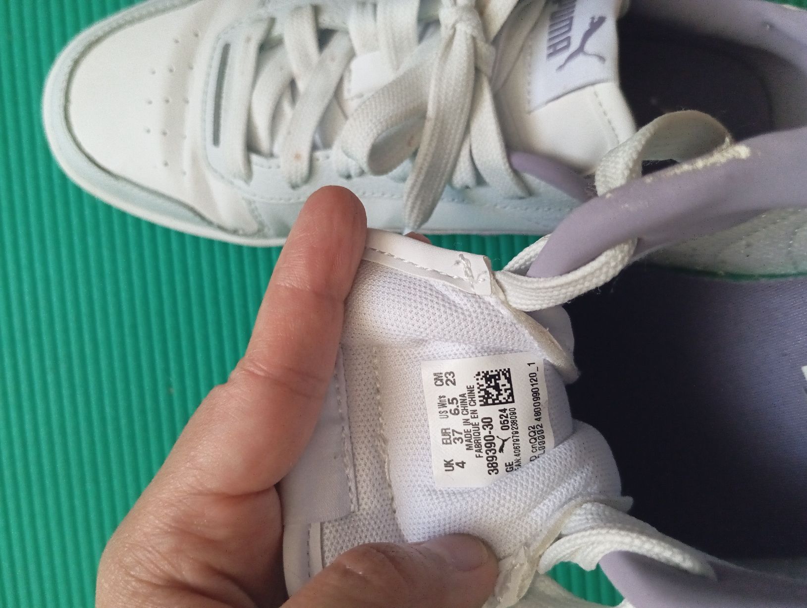 Scarpe da donna: Puma Sneakers white size 37 – Usato da Kollbrunn venduto da den_lzs8 1