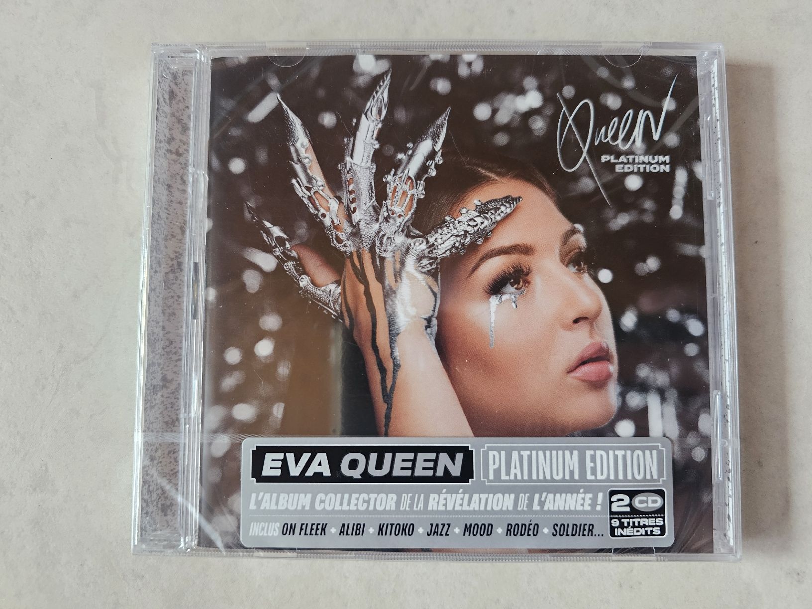 CD: Eva  -  Queen  /  2 CD Platinum Edition Fabrikneu – Nuovo e nell'imballaggio originale da Schneisingen venduto da backstore24