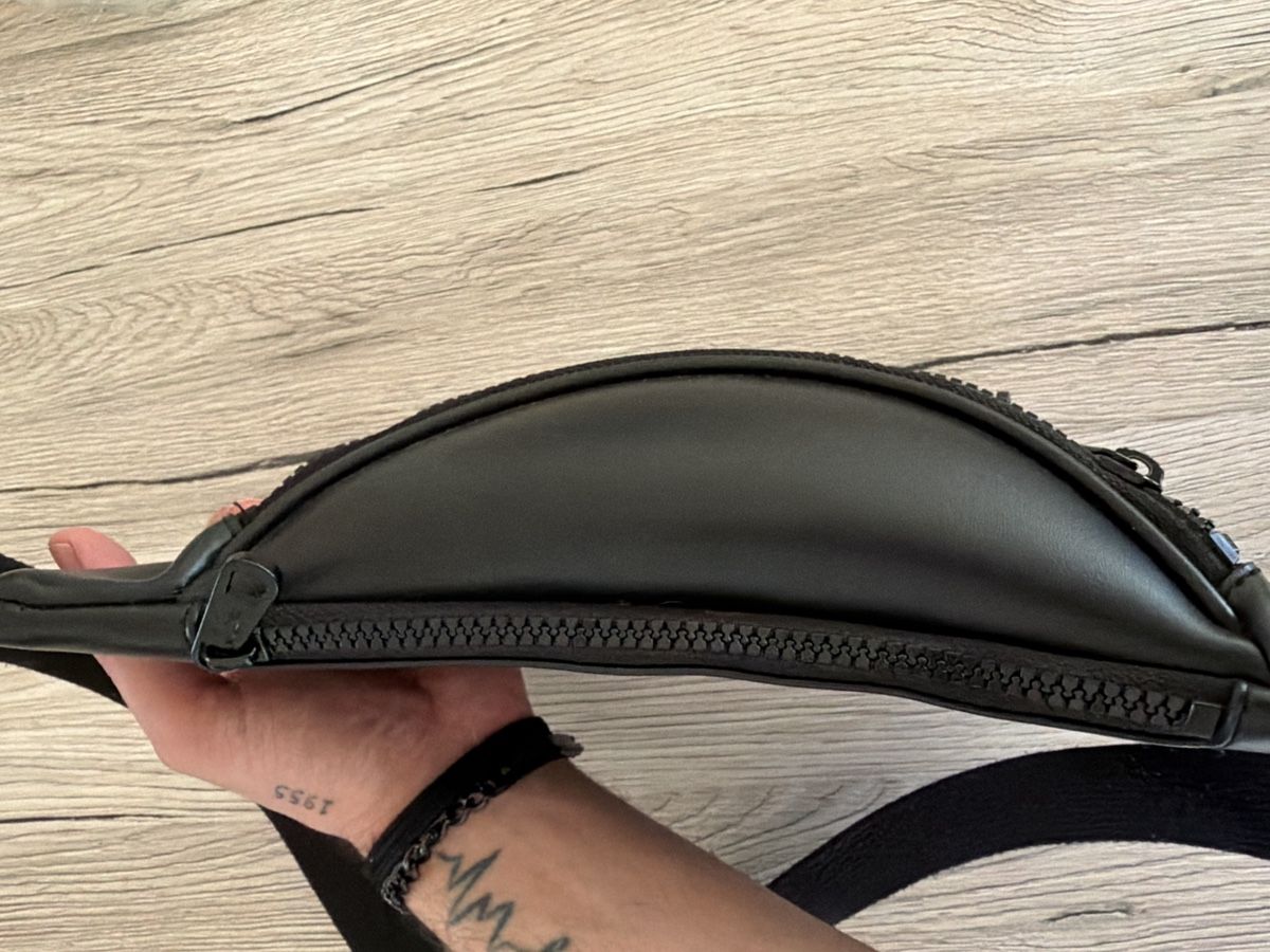 Lacoste Borse: Schwarze Lacoste Bauchtasche - Neuwertig – Nuovo (secondo la descrizione) da Wettingen venduto da Joelds98 2