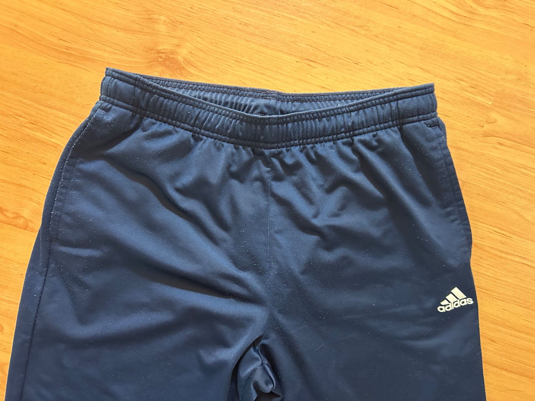 Adidas Completi: Herren Adidas Trainingsanzug XL – Usato da Gutenswil venduto da walker60 6