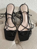 Porte & Pair Sandals