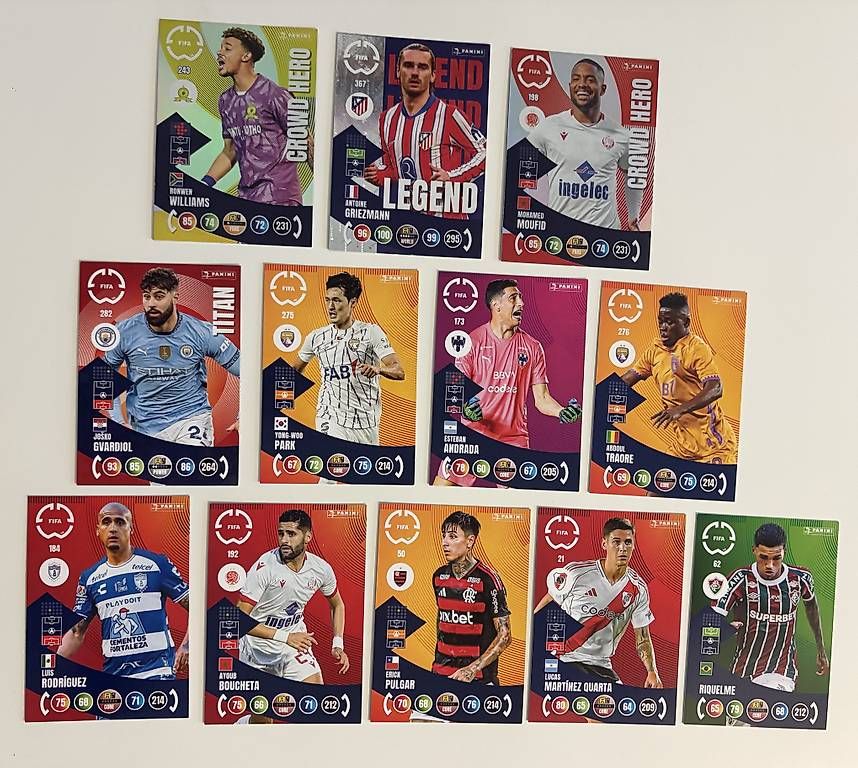 Cartes à collectionner: Cards – D'occasion à Zürich par rub_87sh