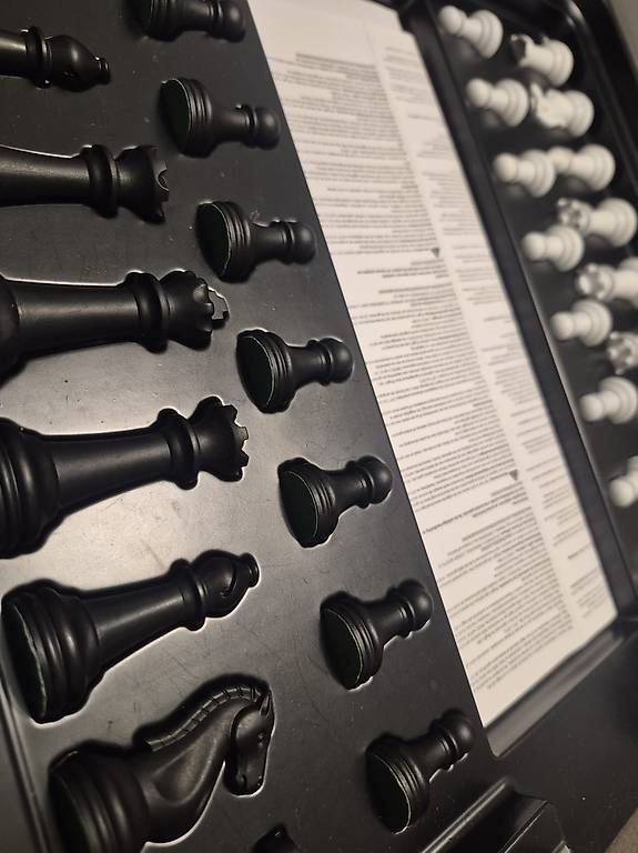 Jeux: ChessUp Échiquier – Neuf avec emballage d'origine à Lausanne par gago008 2