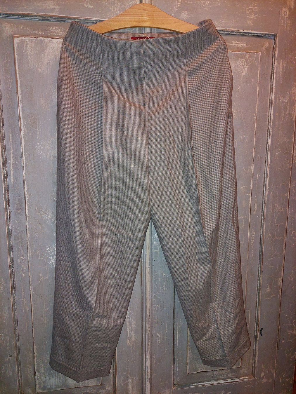 Max Mara Pantaloni: Max Mara . Studio Wolle beige 40 – Nuovo e nell'imballaggio originale da Besenbüren venduto da teluride89