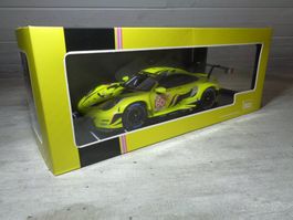 Ixo 1:18 Circuit Porsche 911 RSR 24 Heures du Mans 2023