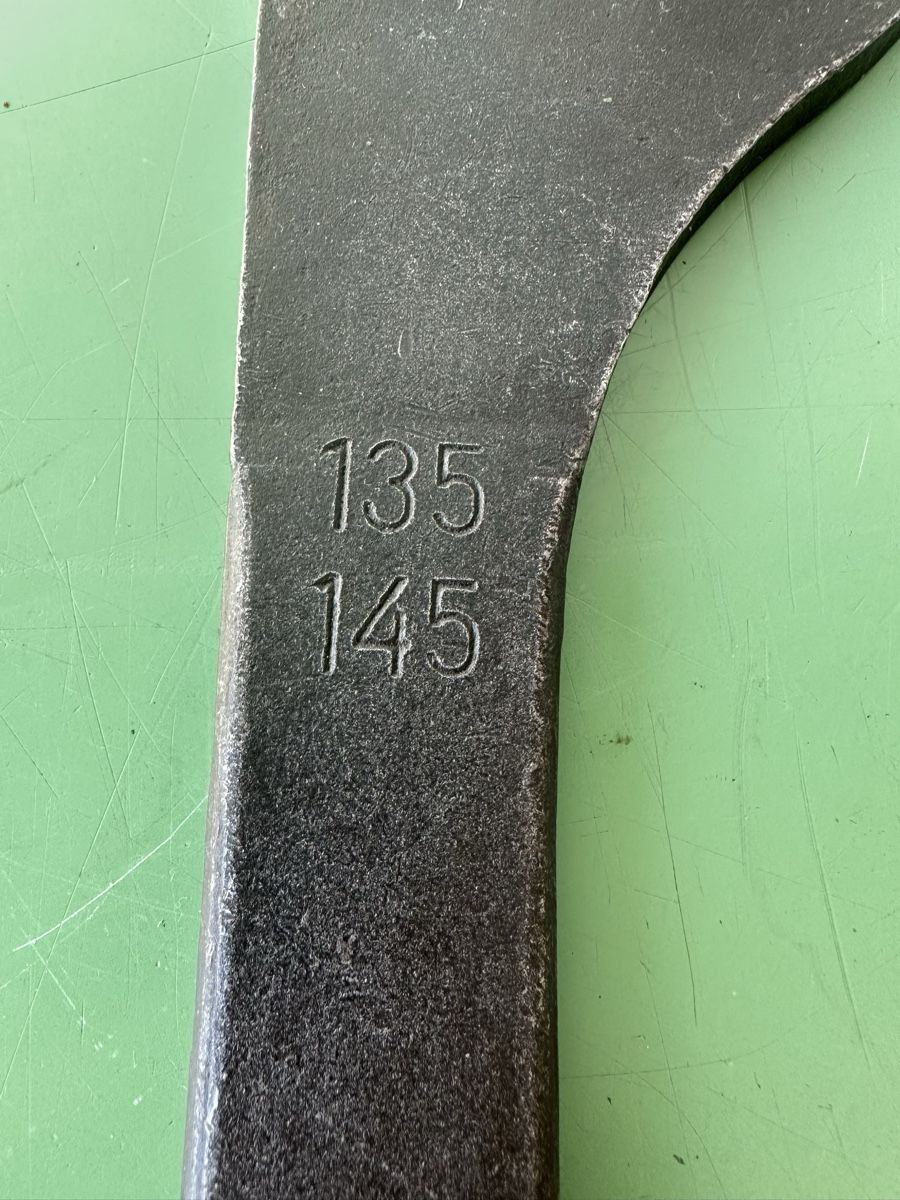 Tutti gli attrezzi: Spannschlüssel 135 ,145 mm. – Usato da Aarberg venduto da SNMachines 1