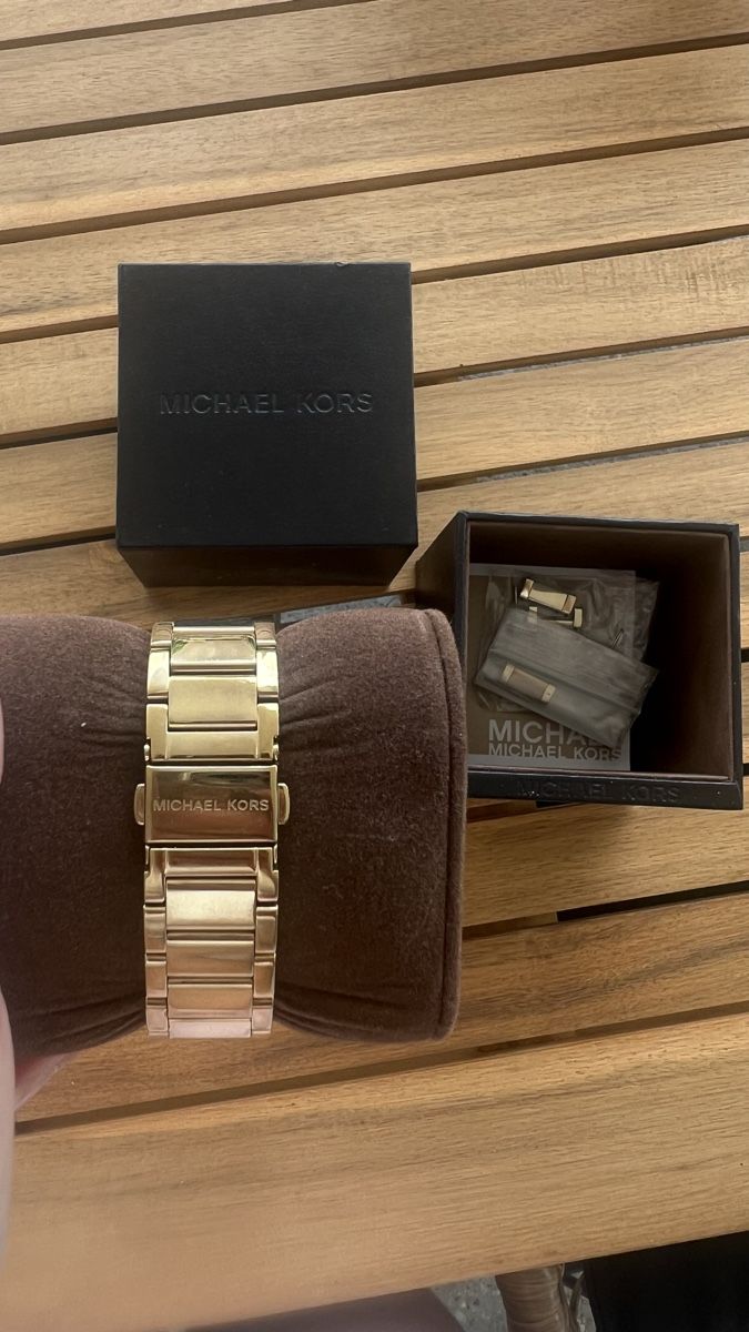 Michael Kors Orologi: Michael Kors Uhr Damenuhr Gold – Usato da Glattfelden venduto da Sparina 1