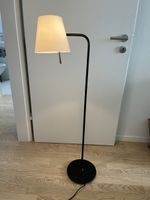 Stehlampe dimmbar