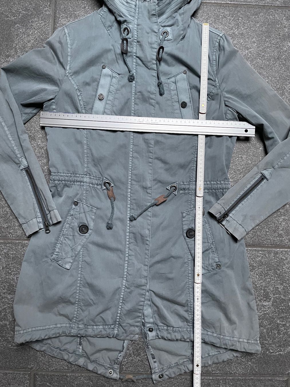 Nile Cappotti: Nile Parka Gr XS – Usato da Niederbipp venduto da Rosamunde44 1
