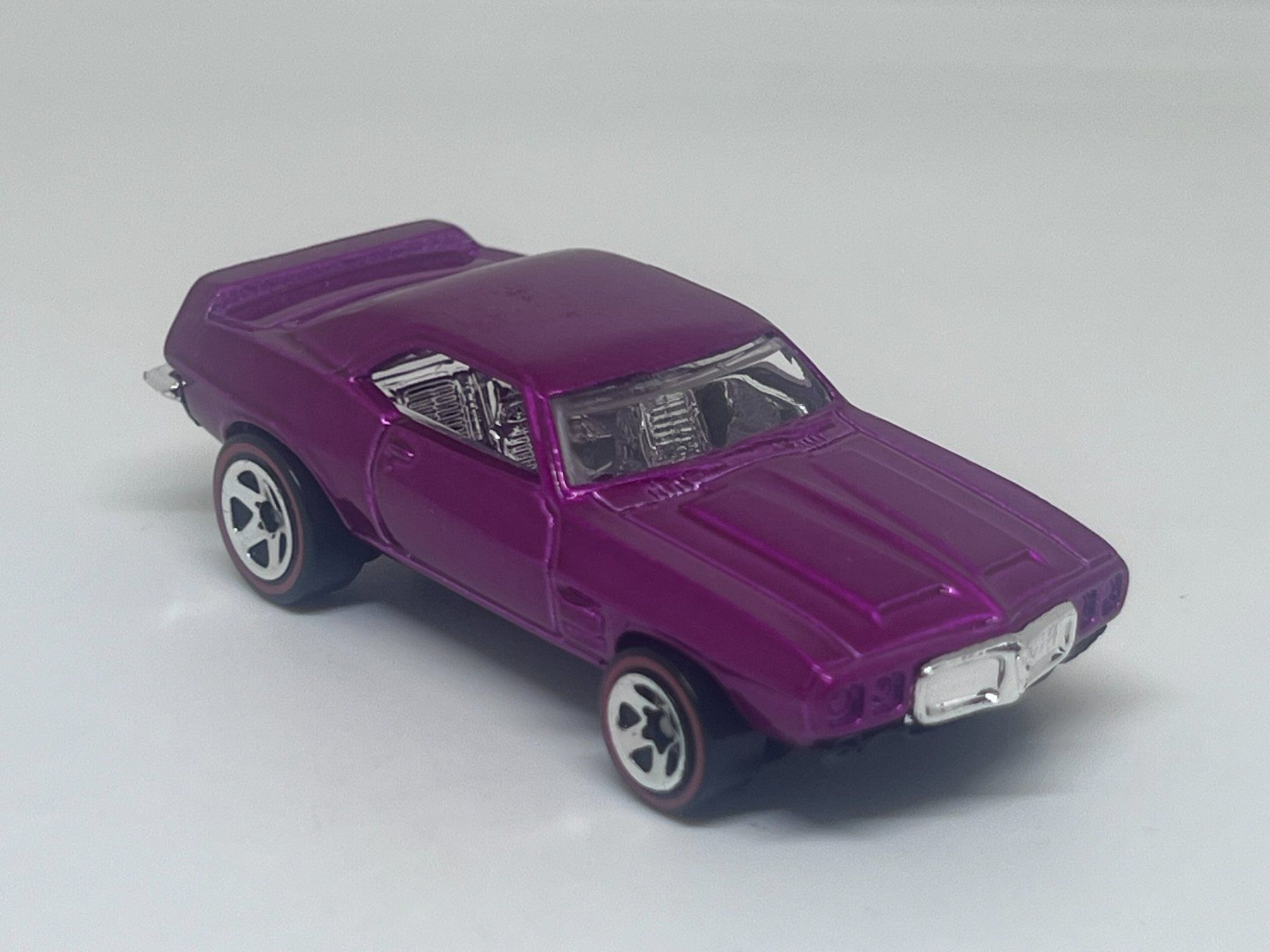Hot Wheels Modellini d'auto: Hot Wheels '69 Firebird T/A – Nuovo (secondo la descrizione) da Wildegg venduto da LaaBoutique