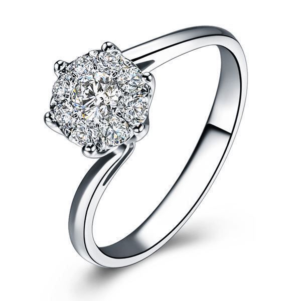Ringe: Diamantring 18k Weissgold, 0.36 ct, neu – Neu und originalverpackt aus Arbon von Helmuth