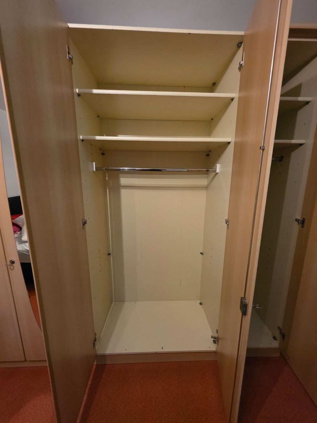 Armadi: Schrank mit separatem teil – Usato da Brugg AG venduto da rup_55tj 1