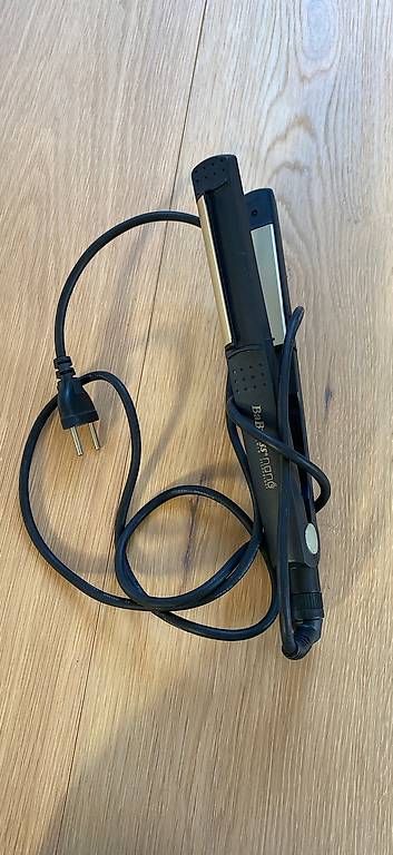 Piastre & Arricciacapelli: Fer à lisser Babyliss  – Usato da Areuse venduto da Nic_wd9n 1