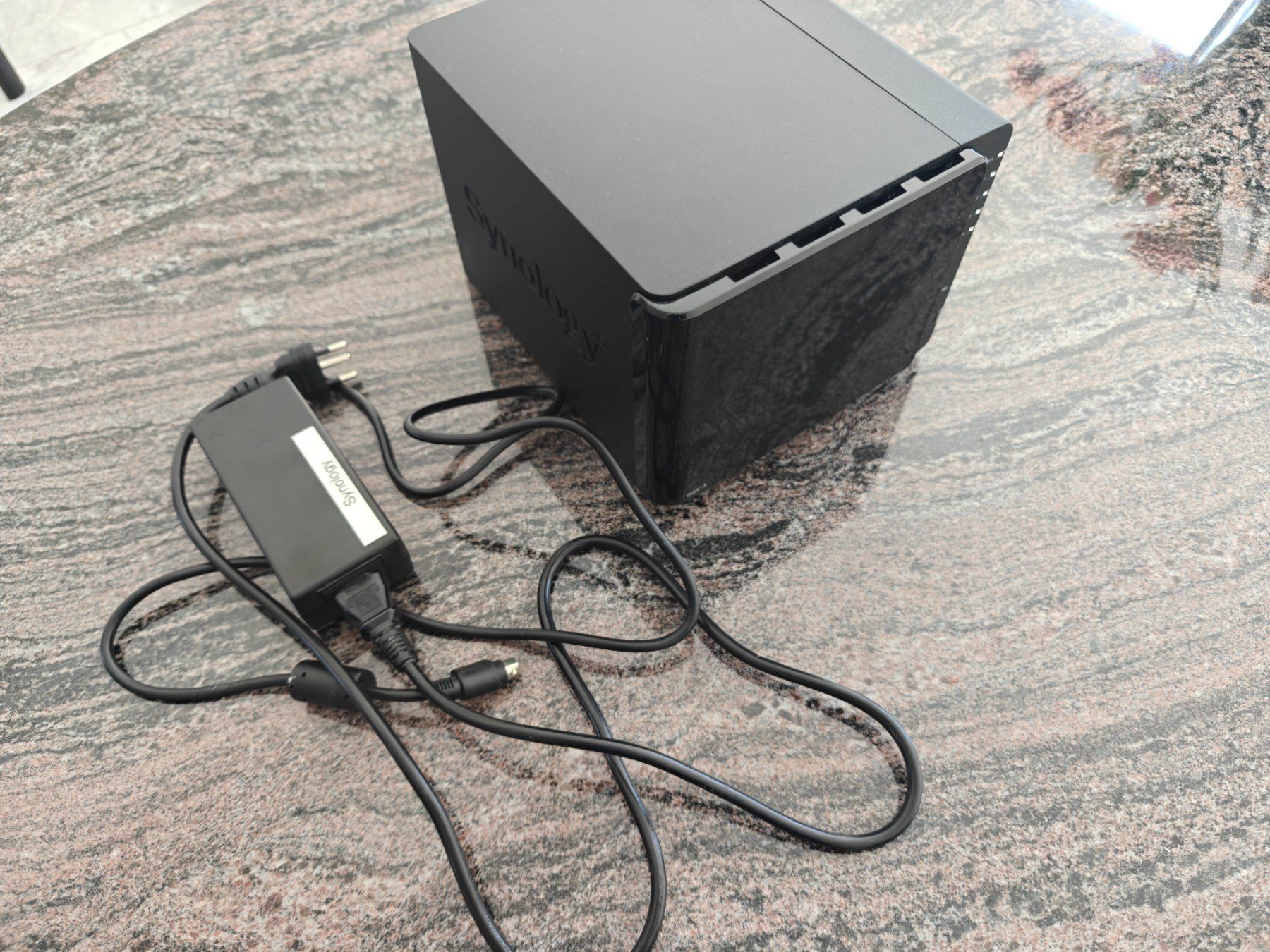 Synology Server: Synology NAS 413 – Usato da Schindellegi venduto da subsonic70 4