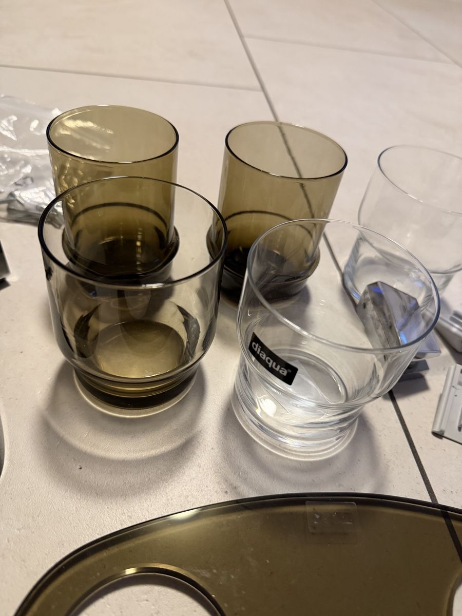 Bicchieri: Zahnputzbecher-Set mit Halterung, 5 Becher – Usato da Wilen b. Wollerau venduto da vanBrunneren 2