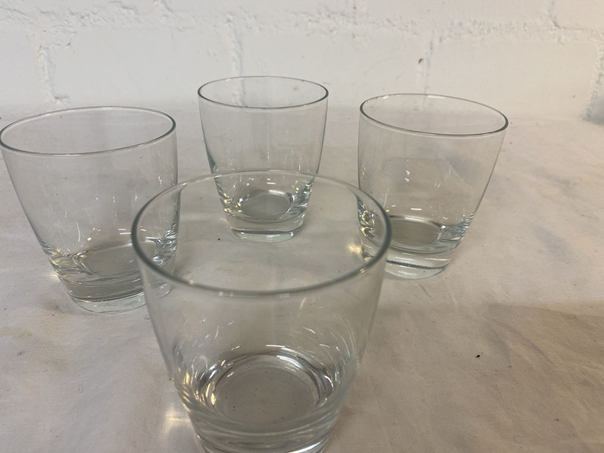 Verres: 4 Wassergläser, robust & elegant – D'occasion à sursee par trilli-tralli 8