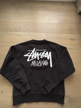 Schwarzes Stüssy Milano Sweatshirt, Grösse/Size M - Top!