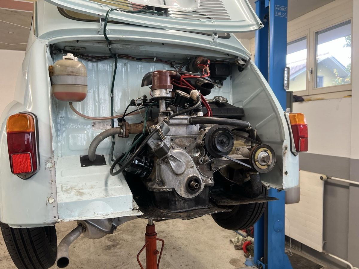 Fiat Autos: Fiat 600 D Fanalona – Gebraucht aus Huttwil von Retroscooters 2