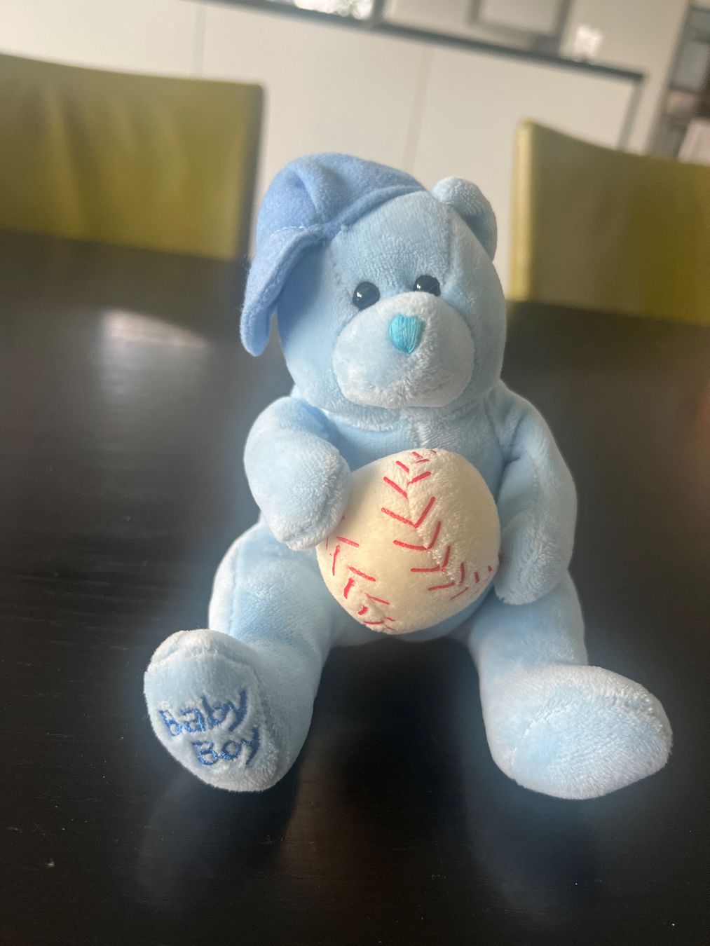 Ty Spielzeuge: Ty blauer Bär Baby Boy mit Baseball – Gebraucht aus Bellach von Fschoenbaechler