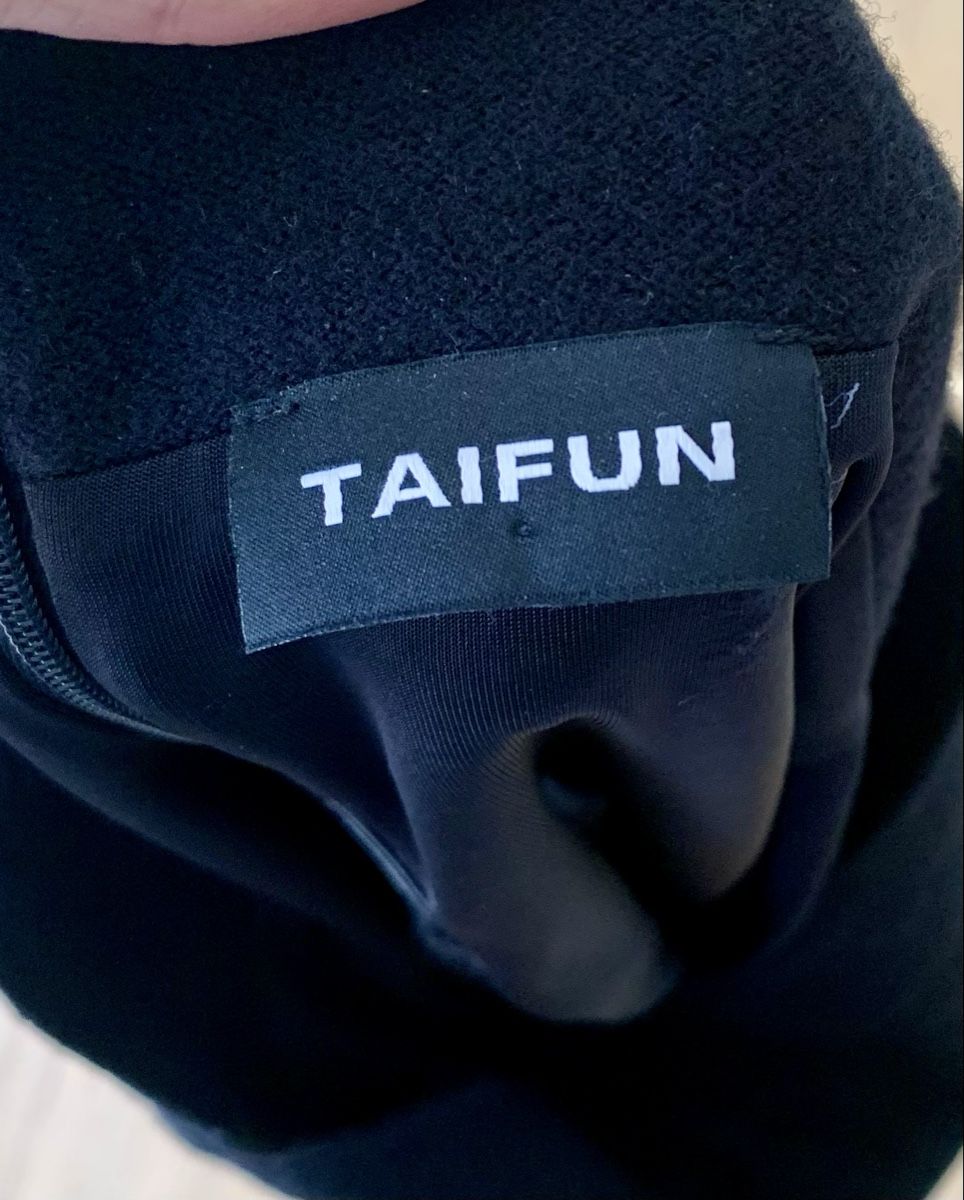 Taifun Gonne: Jupe TAIFUN noire, taille 44 – Usato da Port venduto da granitod 4