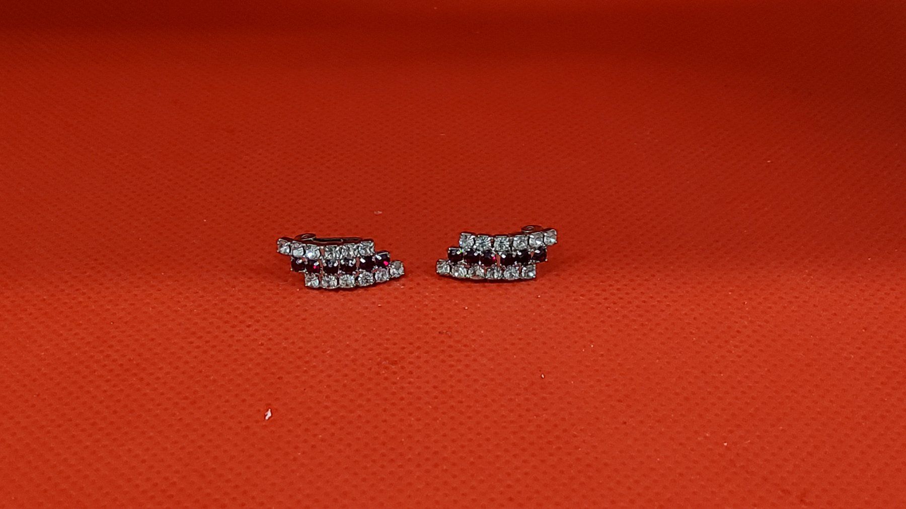 Orecchini pendenti & Orecchini a lobo: Elegante Ohrringe mit Strass – Usato da Herisau venduto da Nluanalucas 1