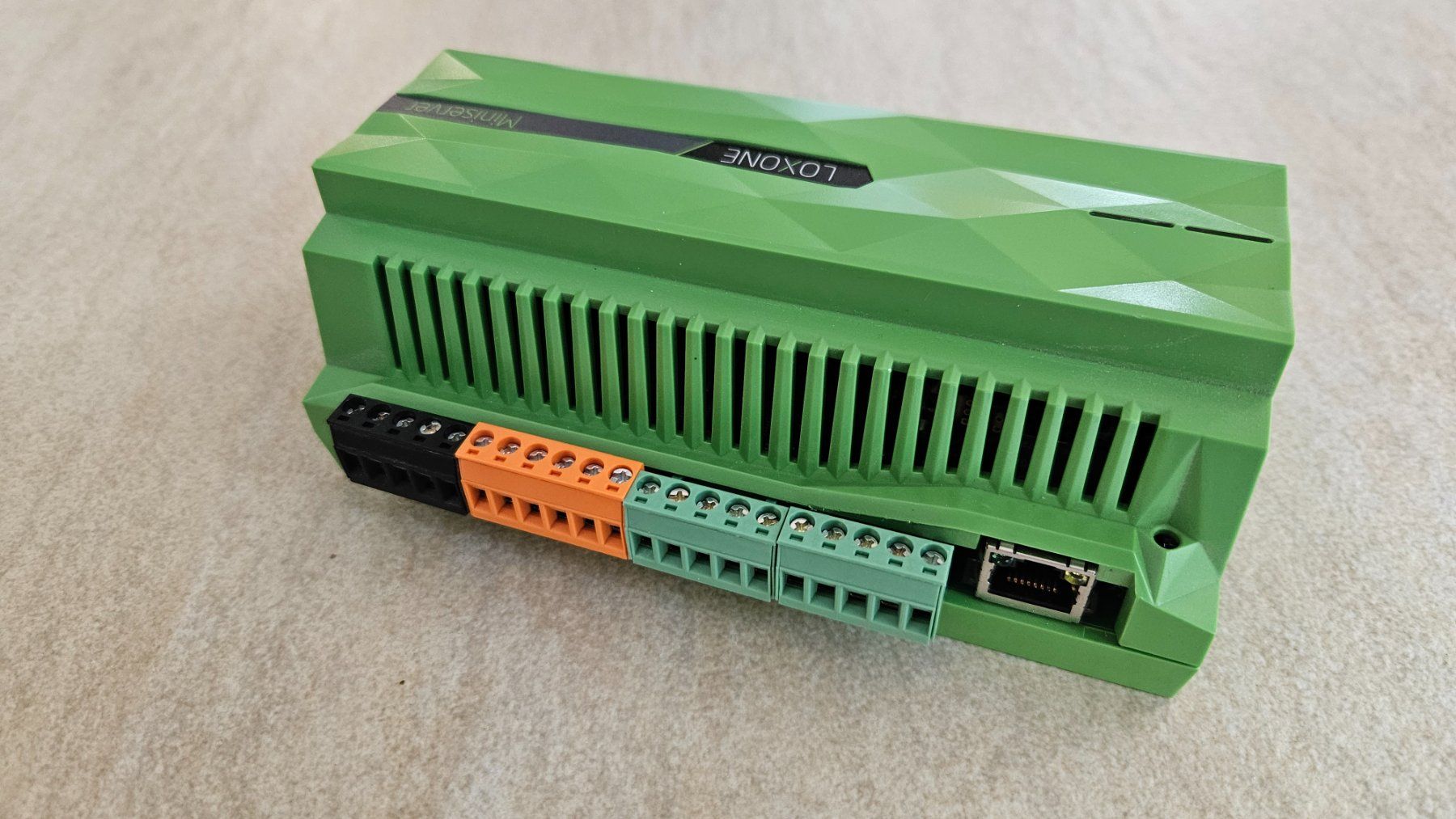 Loxone Composants électroniques: Loxone Miniserver Gen. 1 – D'occasion à Hüttwilen par Huda3 1