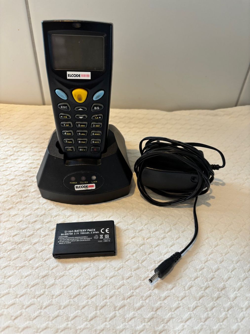 Scanner: Mobiler Barcodescanner Elcode 8001 Terminal - C – Usato da Einigen venduto da Medicom-Pharma