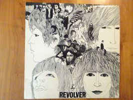 THE BEATLES ** REVOLVER ** EXCELLENT