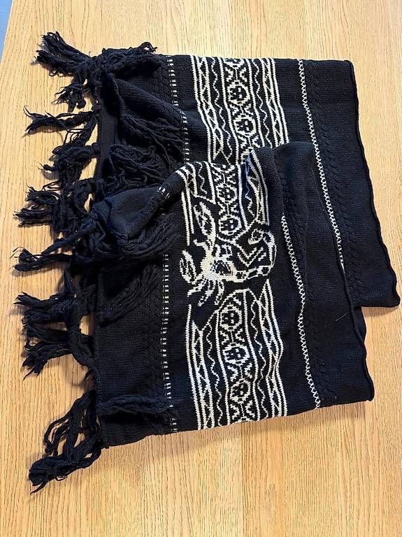 Foulards, Tücher & Schals: Alexander McQueen  Large Wool Shawl – Gebraucht aus Canobbio von esa_2vds 4