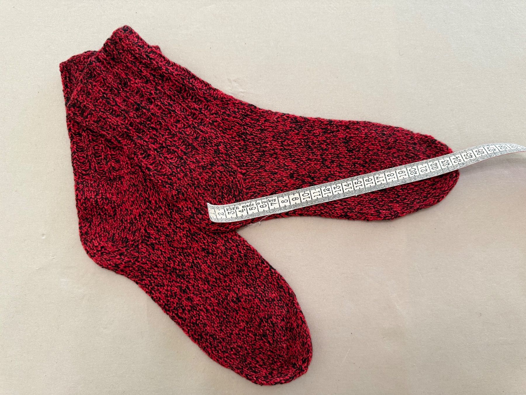 Calze: Cashmere 100%, Hand Made Knitted Socks Red/Black – Nuovo e nell'imballaggio originale da Lugano venduto da Luswre 3