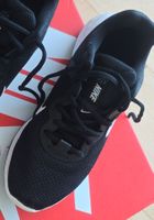 Nike Laufschuhe, Grösse 36, Top Zustand!