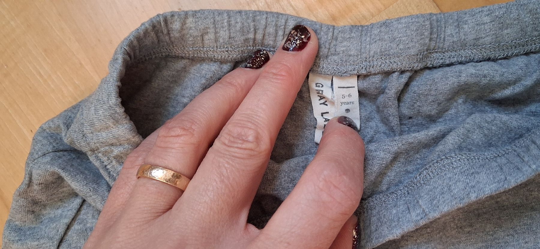 Pantaloni: graylabel Shorts 110 – Usato da Zunzgen venduto da NiBe99 1