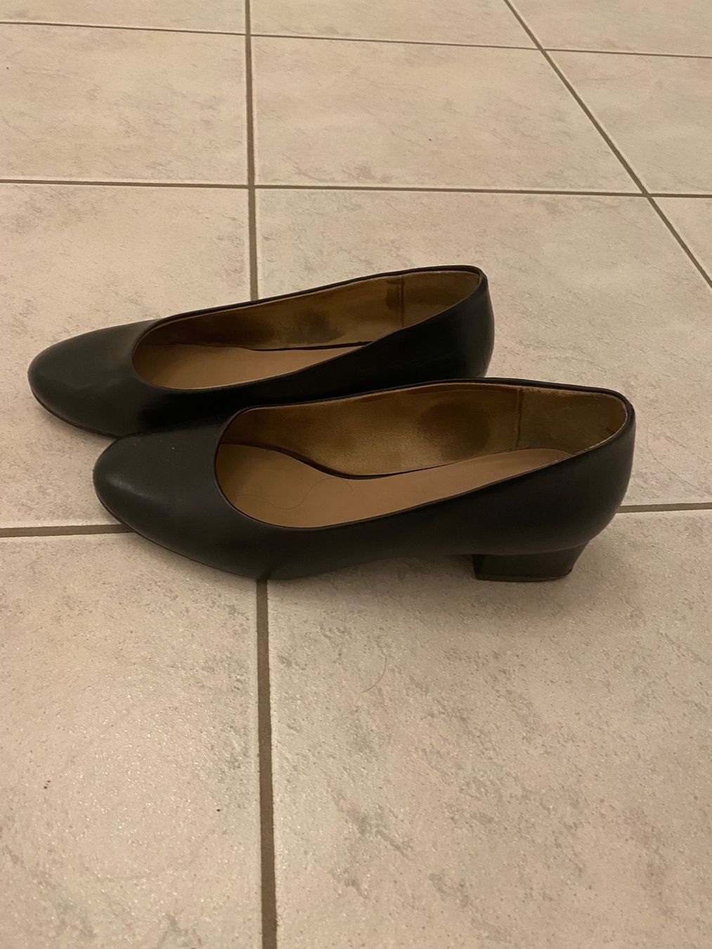 Scarpe da donna: Klassische Pumps 👠 – Usato da Kloten venduto da swarovski16