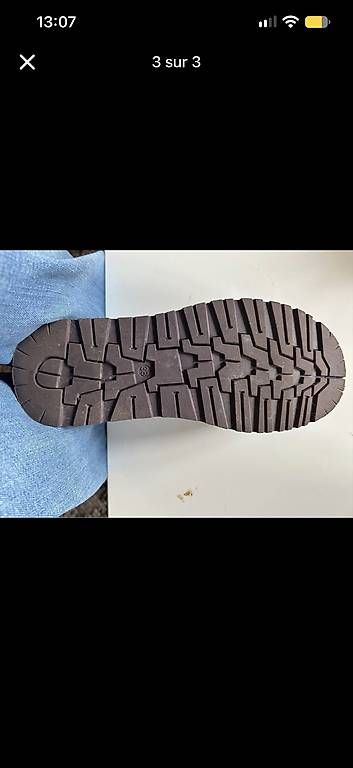 Chaussures femmes: Bottines hiver neige taille 38 – D'occasion à Morges par flo_68sd 2