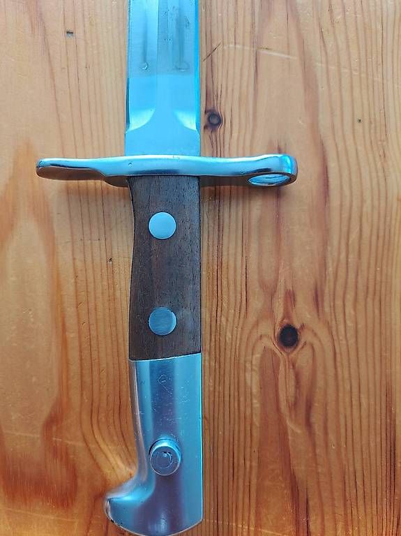Coltellini militari: couteaux suisse 2 – Usato da La Chaux-de-Fonds venduto da popignol 2