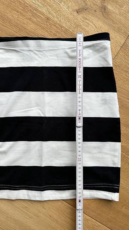 H&M Gonne: H&M Rock – Usato da Rombach venduto da ste_5zvl 3