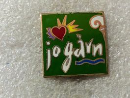 Ansteckpin 75: jo gärn