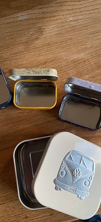 Tutte le decorazioni: VW Bus Blechdosen – Usato da Waldenburg venduto da Oliro75 2