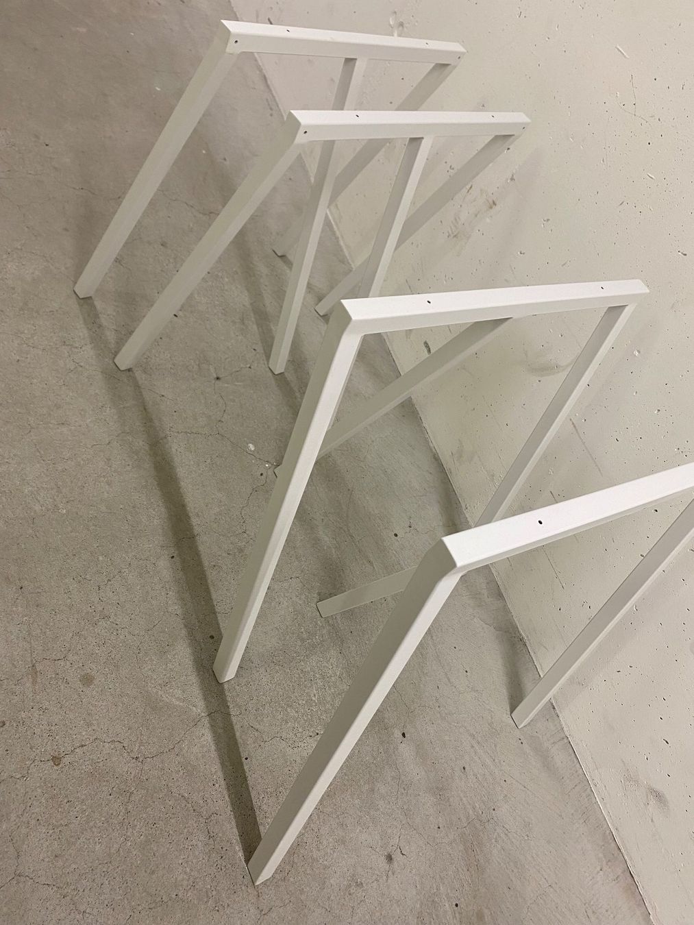 Sonstige Büroeinrichtungen: HAY - Loop Stand Frame Tischböcke, 4 Stk. – Gebraucht aus Zürich von basse1976 4