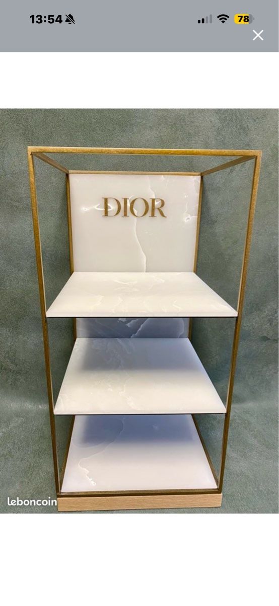 Tutte le decorazioni: Présentoir XXL Dior – Nuovo (secondo la descrizione) da Neuchatel venduto da mar_9blm