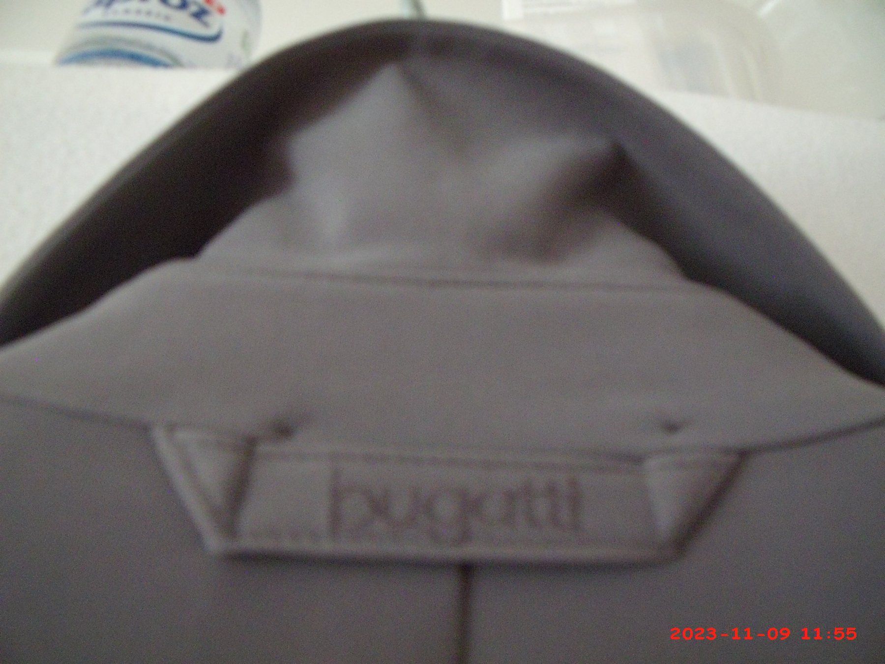 Bugatti Cappotti: Herren Edel-Trenchcoat "BUGATTI" (48) – Nuovo e nell'imballaggio originale da zürich venduto da imi_dtt6 4