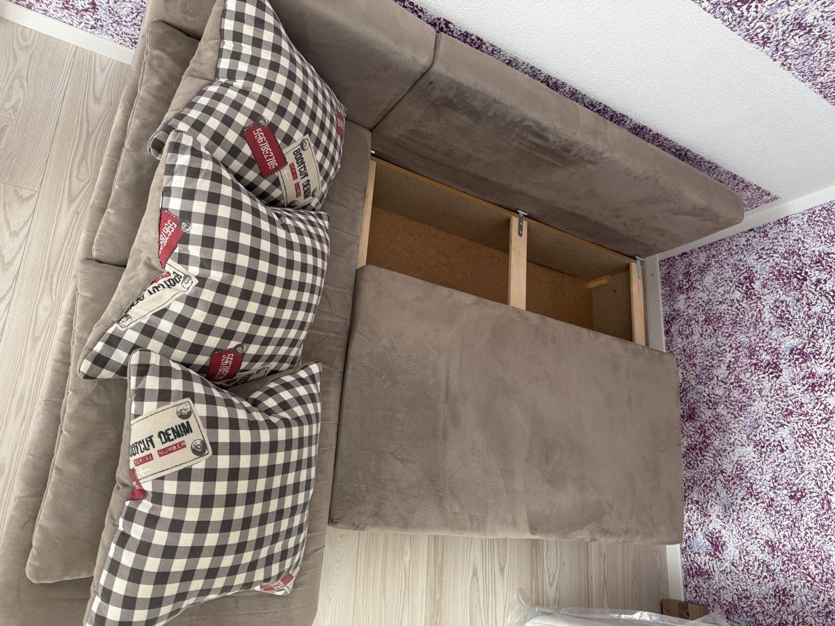 Divani: Gemütliches Ecksofa mit Bettfunktion und Stauraum, Top! – Usato da Gränichen venduto da tif_d2d9 2