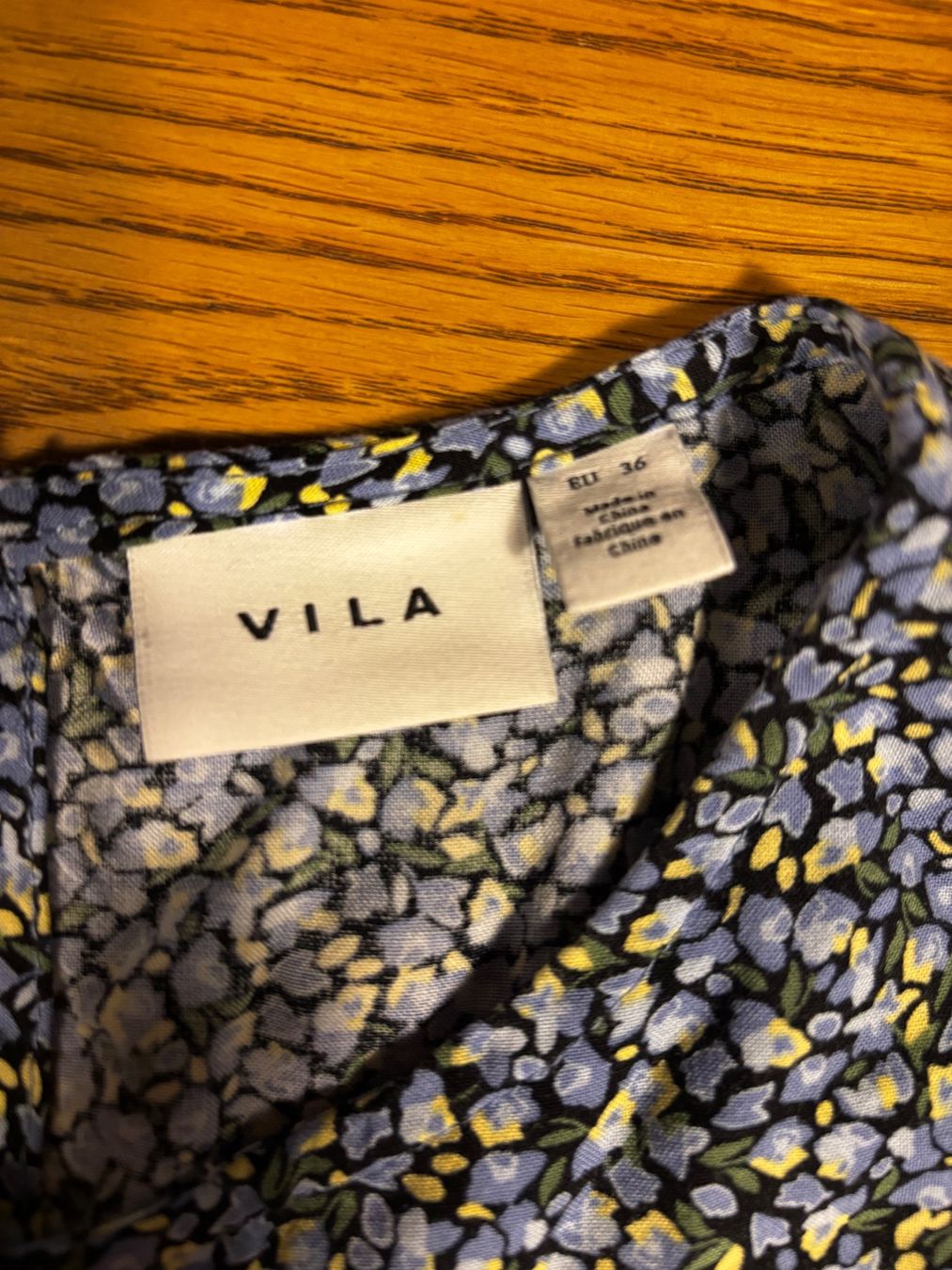 Vila Vestiti: Wunderschönes luftiges Vila Kleid Gr. 36 – Usato da Neftenbach venduto da Boska_1969 1