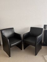 2 hochwertige Pfister Lederstühle  schwarz  neuwertig