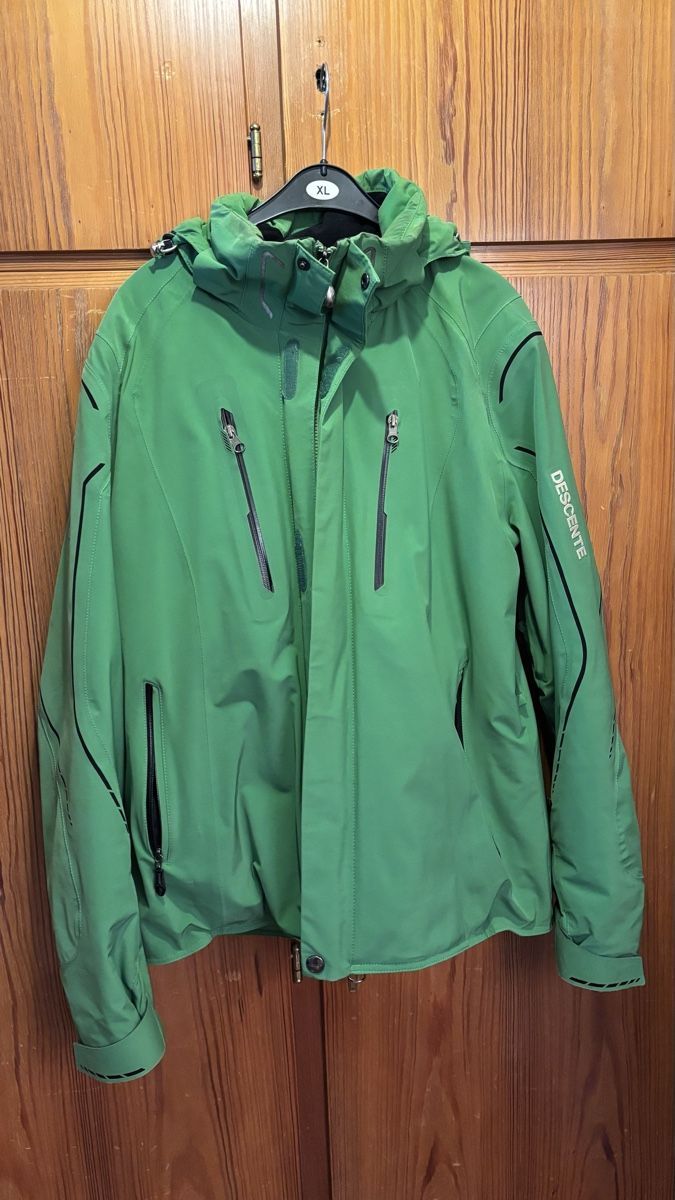 Giacche: DESCENTE Skijacke XL – Usato da Davos Platz venduto da kor_8b5w