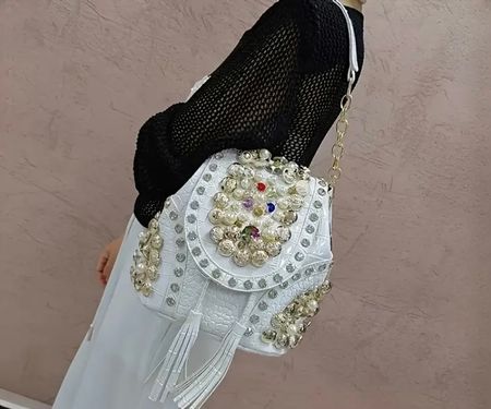 MUSTE HAVE - stylische Rucksack/Tasche mit Perlen, 21x22cm