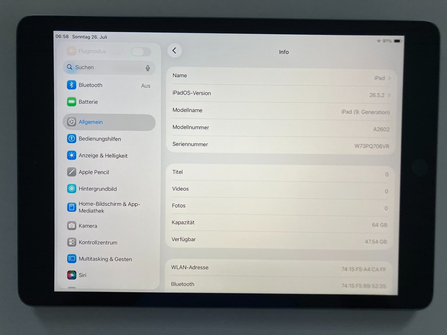 Apple Tablettes PC: iPad 9.Generation WiFi / 64GB / Model A2602 – D'occasion à Meisterschwanden par Discus0 1