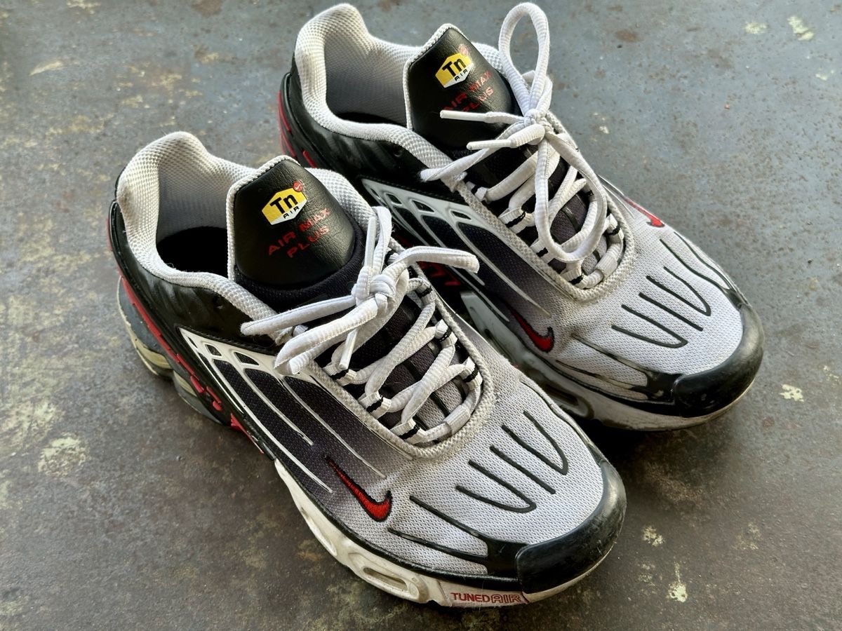 Nike Herrenschuhe: Sneaker Nike Air Max Plus Tn – Gebraucht aus Zürich von 4meret