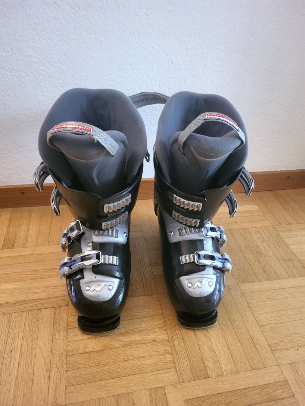 Nordica Scarpe da donna: Skischuhe Grösse 40 – Usato da Thun venduto da schoscho94