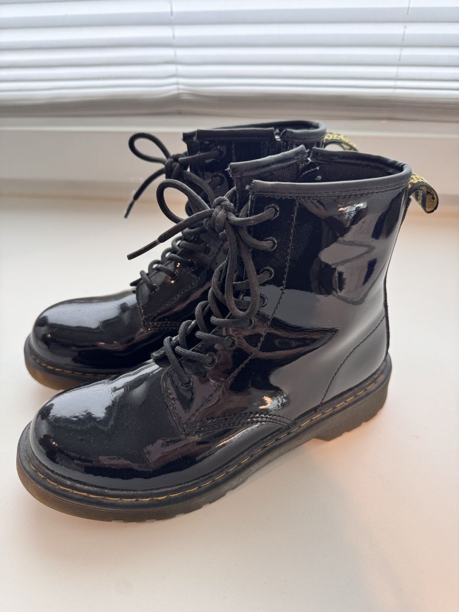 Dr. Martens Scarpe per ragazze: Dr. Martens Gr. 37 Topzustand!! – Nuovo (secondo la descrizione) da Kölliken venduto da Leana71